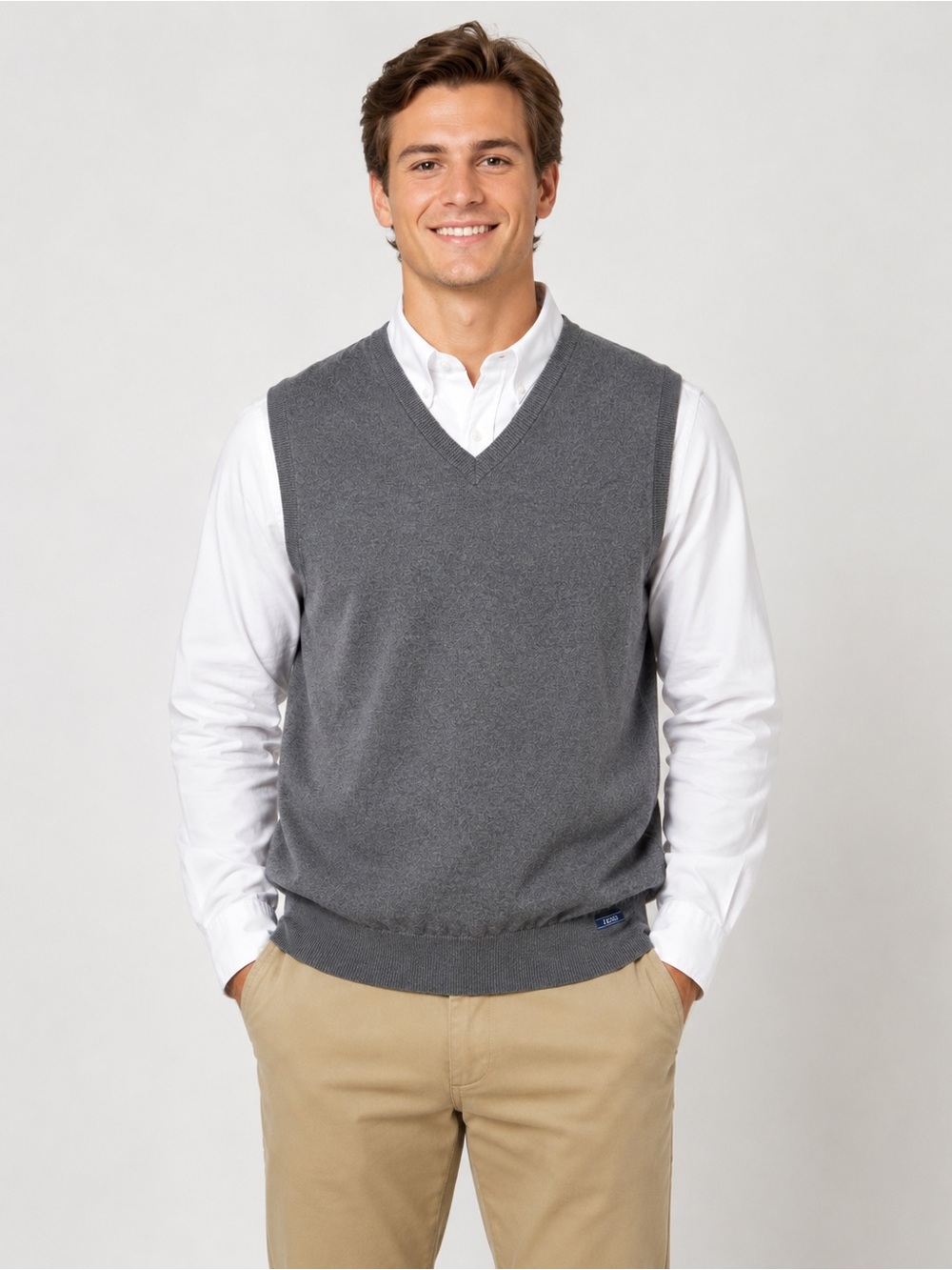 Izod Men’s Grey Sweater Vest Size Medium